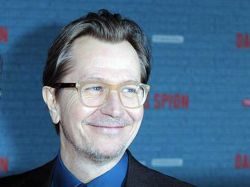 Gary Oldman "agradecido y encantado" con su nominación