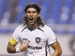 El carisma del "Loco" Abreu sigue inspirando a compositores