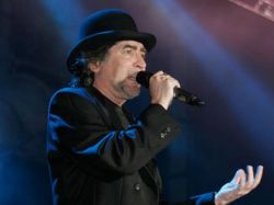 Sabina y Serrat presentan "La Orquesta del Titanic"