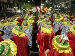 Comenzó el Carnaval uruguayo con una fiesta casi completa