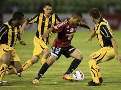 Peñarol pasó al competitivo grupo 8 de la Libertadores