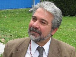 Patrone renunció al Ministerio de Vivienda