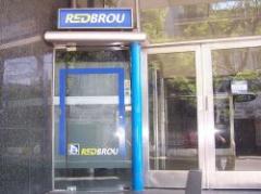 BROU no cobrará comisiones por operar en cajeros Banred