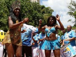 Río vive desde un carnaval renovado para atraer turistas