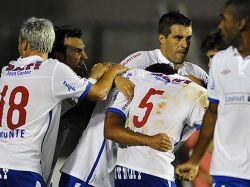 Nacional viajó a Perú buscando sumar frente a Alianza Lima