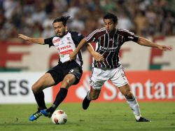 Fluminense derrota a Zamora prolongando su invicto