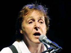 Entre 60 y 1.000 dólares por tres horas de show de Macca