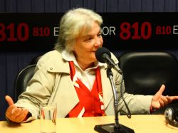 Topolansky afirmó que Agazzi le dijo "adiós a la barra"