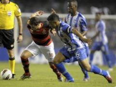 Emelec con mucho esfuerzo derrotó a Flamengo