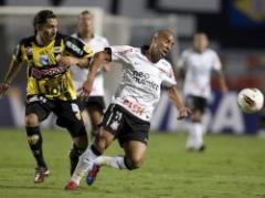 Corinthians le pasó por arriba a Táchira