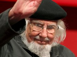 Ernesto Cardenal ganó el Premio Reina Sofía de Poesía