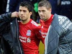 Gerrard no cambia a Suárez "por nadie en el mundo"