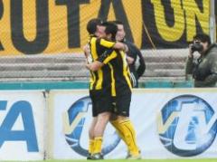 Peñarol carga con dos años sin ganar clásicos oficiales