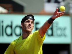 Del Potro, lesionado, vence a Montañés en primera ronda