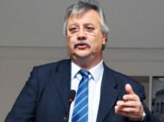 Pintado: "descartamos estatizar" Pluna como medida