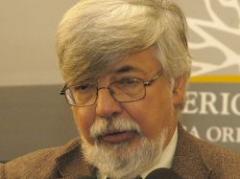 Bonomi se prepara para la interpelación de este martes