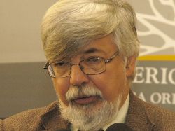 Bonomi se prepara para la interpelación de este martes