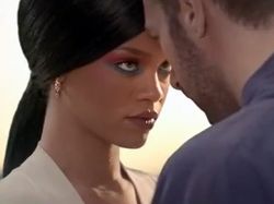 Espectacular video de Rihanna con Chris Martin de Coldplay