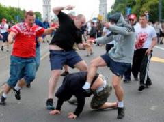 Incidentes entre hinchas de Rusia y Polonia en la Eurocopa