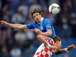 Eurocopa: Italia y Croacia empatan a un gol