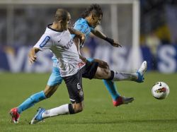 Corinthians llega a la final y Santos se despide