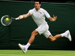 Wimbledon: Djokovic y Federer ganan sin problemas