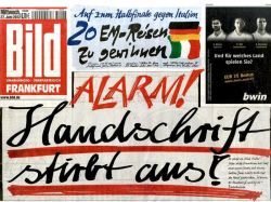 Bild escribe a mano portada por el "fin de la caligrafía"