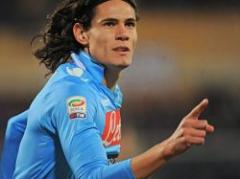 Chelsea sube la apuesta: 44 millones de euros por Cavani