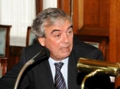 Oposición responde dichos del FA sobre devolver cargos