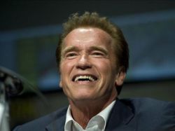 Con 65 años recién cumplidos, Schwarzenegger regresa al cine