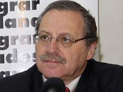 Senado aprobó interpelación a Ricardo Ehrlich