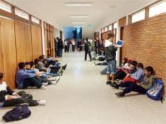 Oposición critica educación "sin probarlo con números"