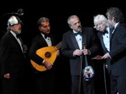 Les Luthiers ya son europeos, además de argentinos