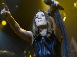 La cantante Laura Pausini está embarazada de una niña La cantante Laura Pausini está embarazada de una niña