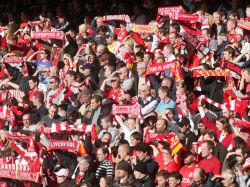 Himno de Liverpool es 'top 20' tras informe por Hillsborough