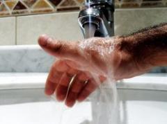 Lavarse las manos evita más muertes que operaciones
