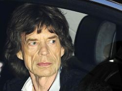 Esta noche los Rolling Stones ofrecen show sorpresa en París