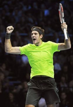 Del Potro derrotó a Federer y se metió en semis del Masters