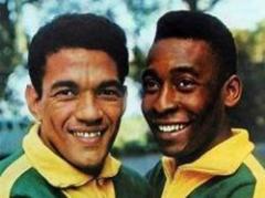 Entrevista inédita a Garrincha revela resentimiento con Pelé