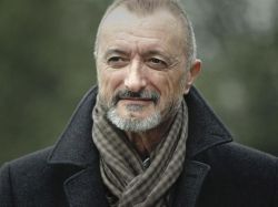 Pérez-Reverte presenta "El tango de la Guardia Vieja"