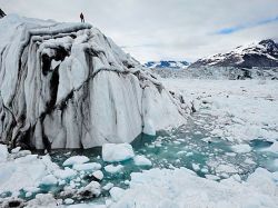 Vea el mayor desprendimiento de un iceberg jamás filmado