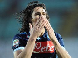 Cavani festejó otra vez