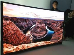 Samsung muestra pantalla flexible en feria CES