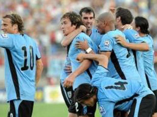 FIFA: Uruguay mantiene posición 16 en ranking