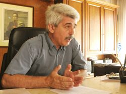 Avanzan negociaciones en conflicto de Montes del Plata