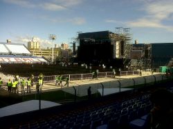 Elton John durmió la siesta en el Parque