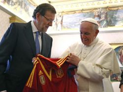Francisco y Rajoy hablaron a solas durante 24 minutos Francisco y Rajoy hablaron a solas durante 24 minutos