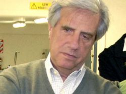 Vázquez cierra encuentro del Frente Amplio