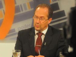 Polémica por la entrevista truncada a Nogueira