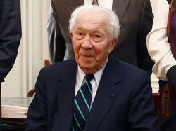 Murió Nobel de Medicina, investigador de las células